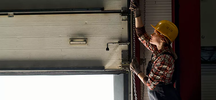 Addressing Common Garage Door Stoppage Issues in Grand Prairie, TX